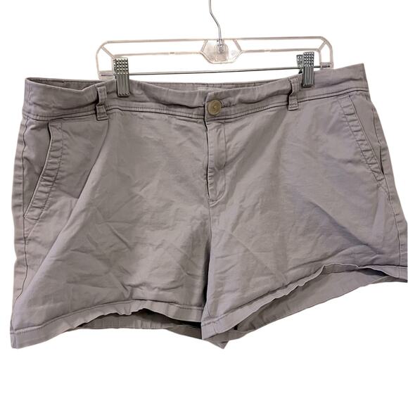 Liz Claiborne Shorts Grey Size 18 - Picture 1 of 4